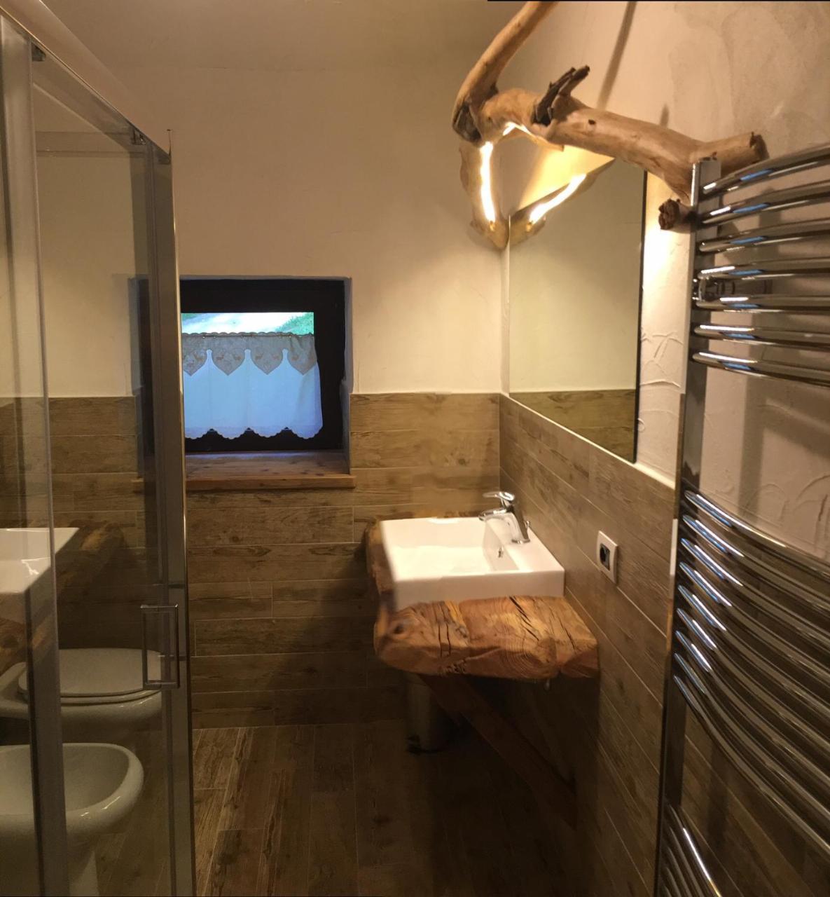 La Locanda Delle Pulci Bio Welness メッツァーナ エクステリア 写真